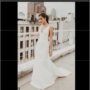 Sarah Seven Belmont gown from 2019. fits 32b, 25”waist, 5’7” tall. Dry cleaned.